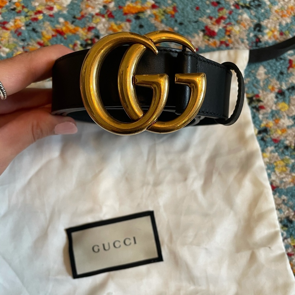 Authentic Gucci belt black and gold